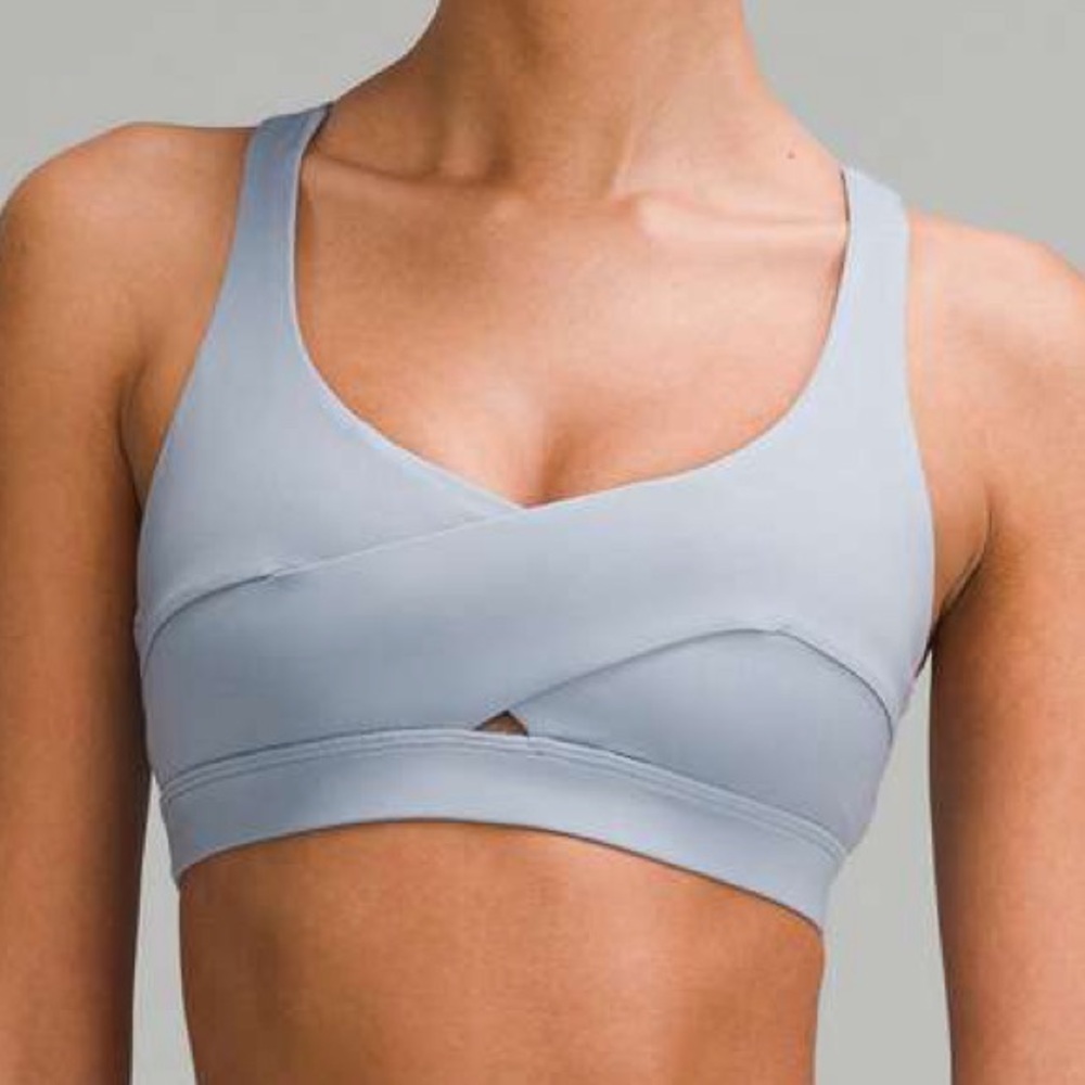 Lululemon Energy Bra Wrap Light Support B/C Cup Size 8 Concrete Blue